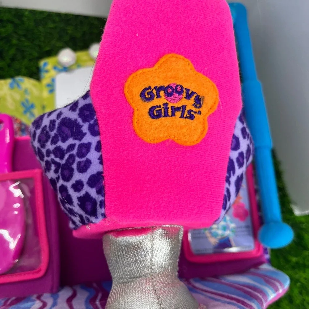 Manhattan‎ Toy Groovy Girls Plush Doll Salon Vanity Playset Pink Purple Y2K Toy